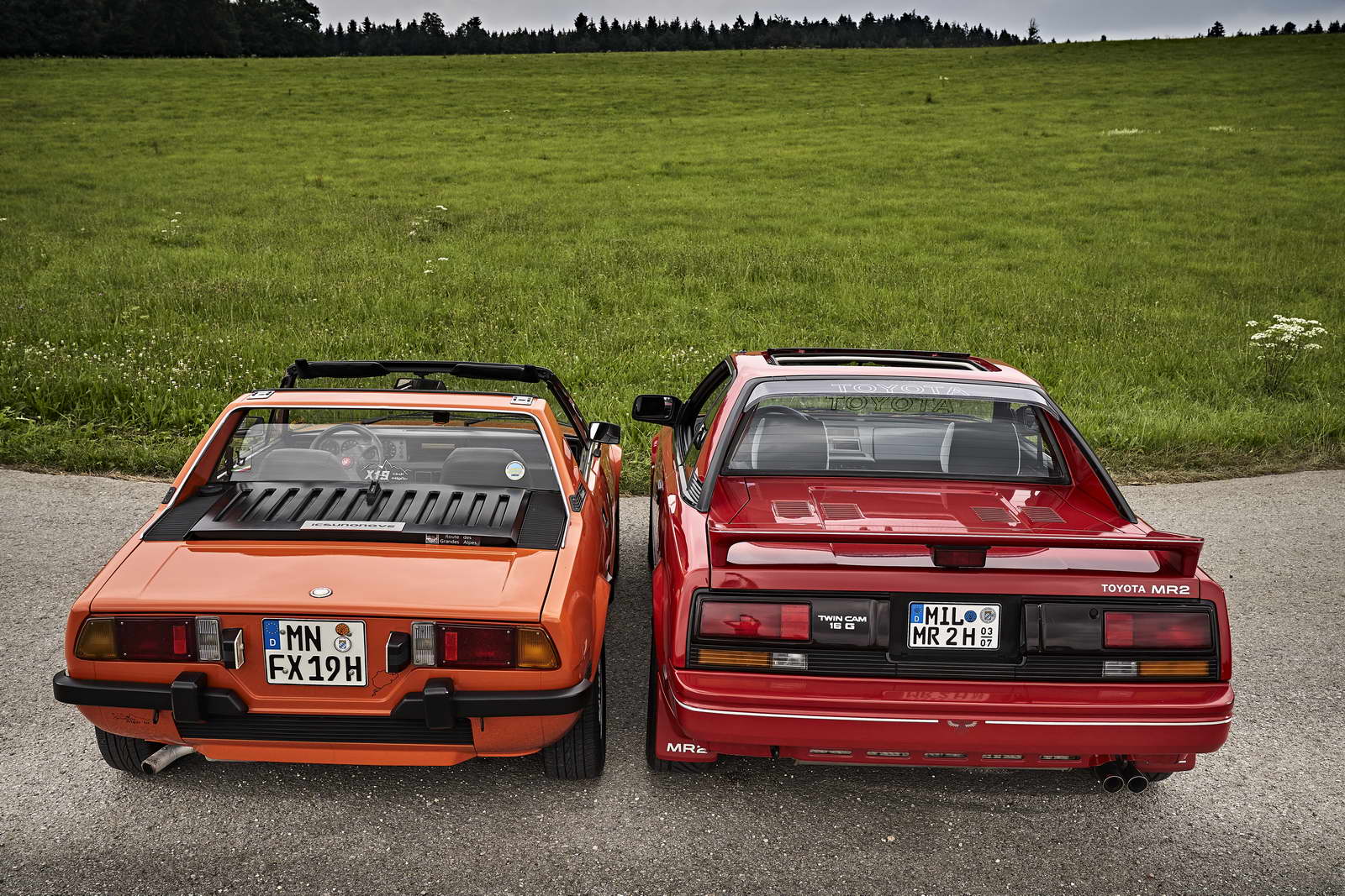 Toyota MR2 vs Fiat X 15